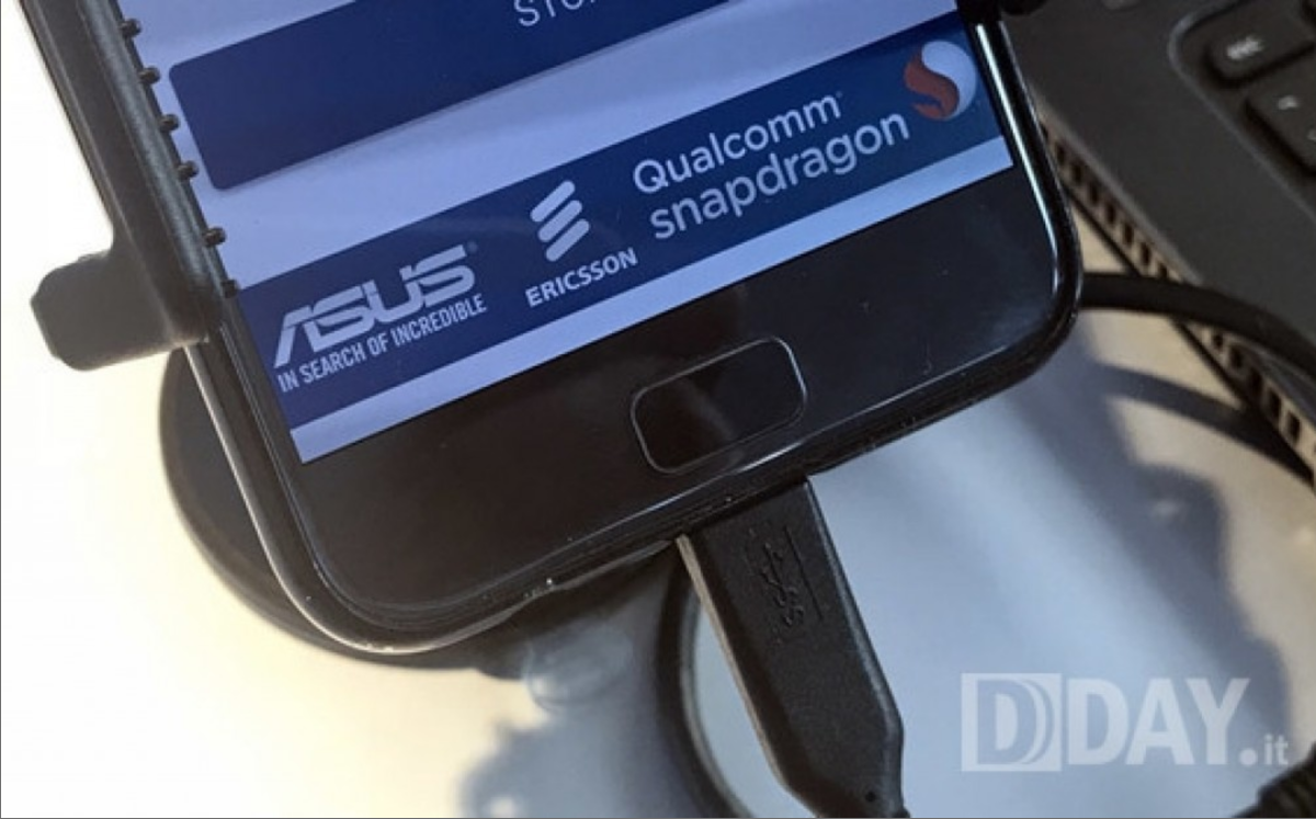 ภาพหลุด Asus Zenfone 4 Pro มาพร้อมกับกล้องคู่ Zoom 2 เท่า Snapdragon 835 RAM 6 GB!!!!