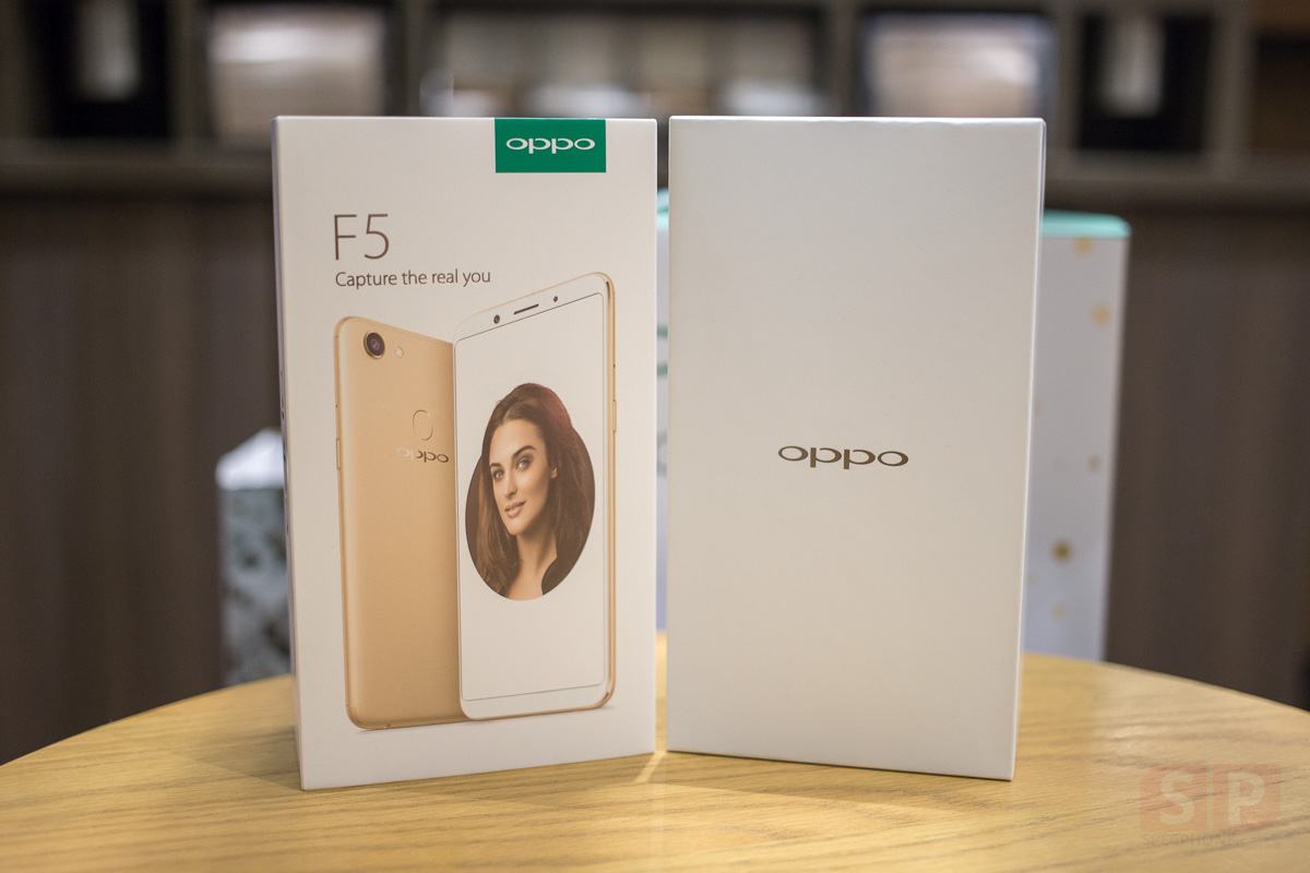 Unbox-Preview-OPPO-F5-SpecPhone-0003