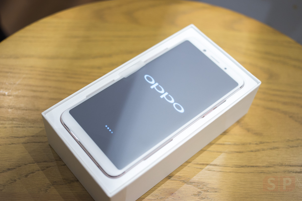 Unbox-Preview-OPPO-F5-SpecPhone-0004