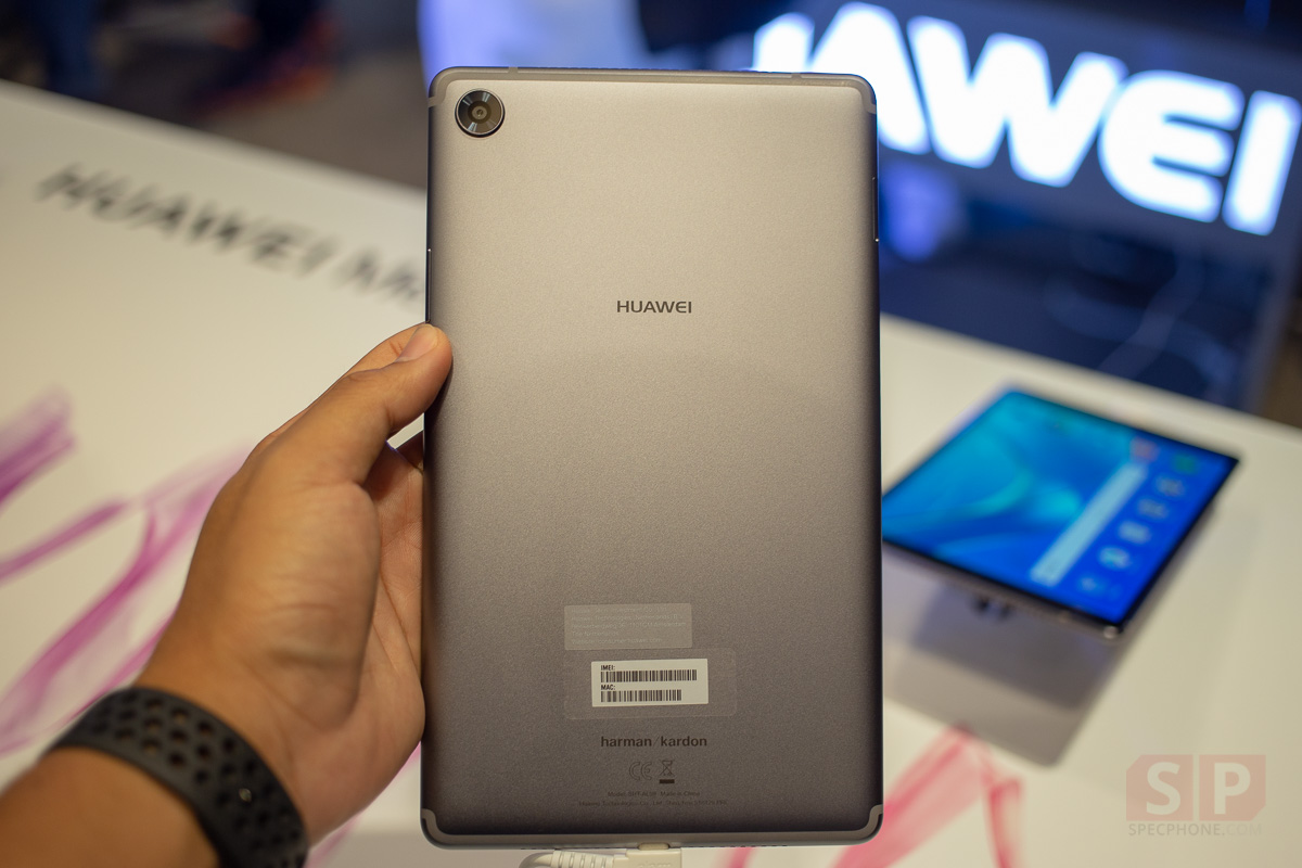Hands on HUAWEI MediaPad M5 and M5 Pro SpecPhone 013