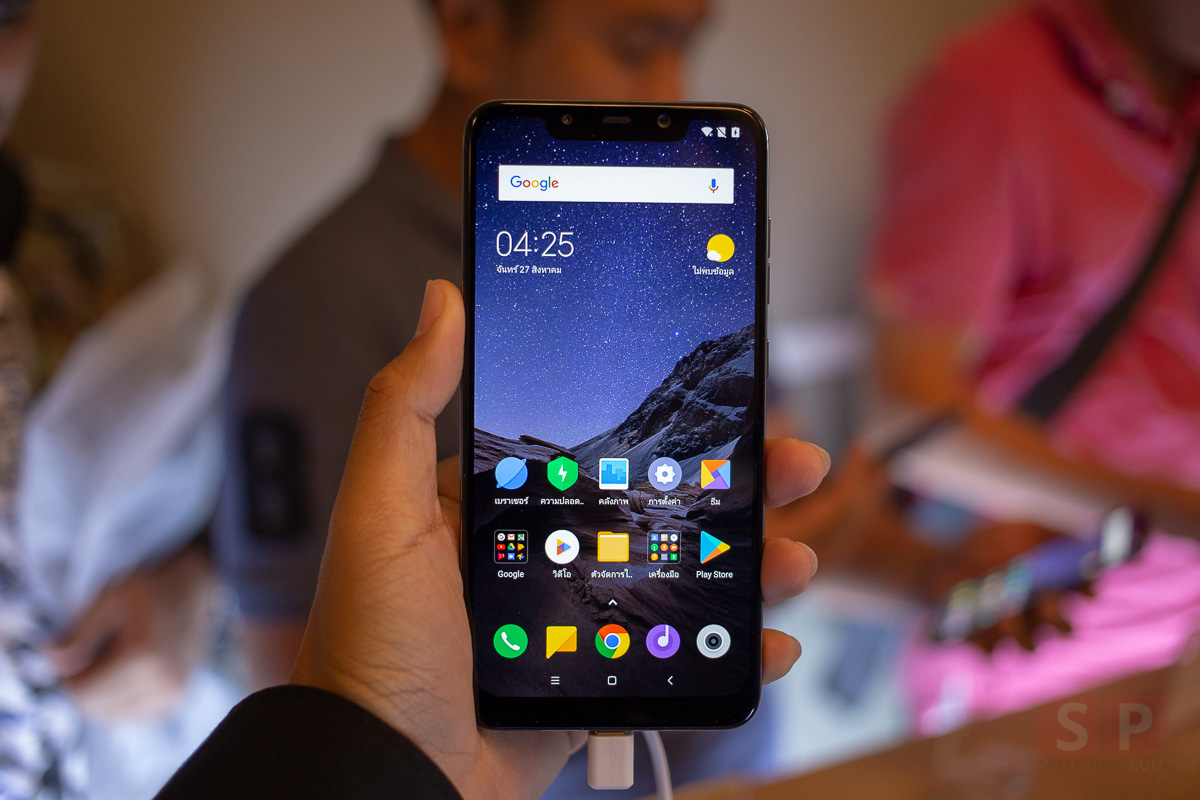 Hands on POCOPHONE F1 SpecPhone 001