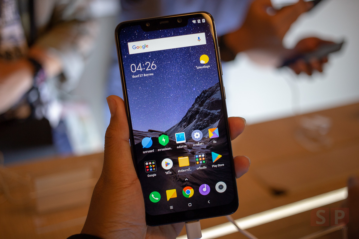 Hands on POCOPHONE F1 SpecPhone 004