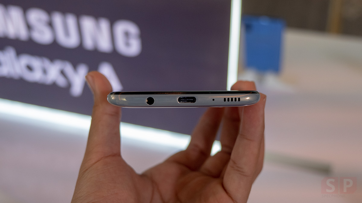 Hands on Samsung Galaxy A70 SpecPhone 0007