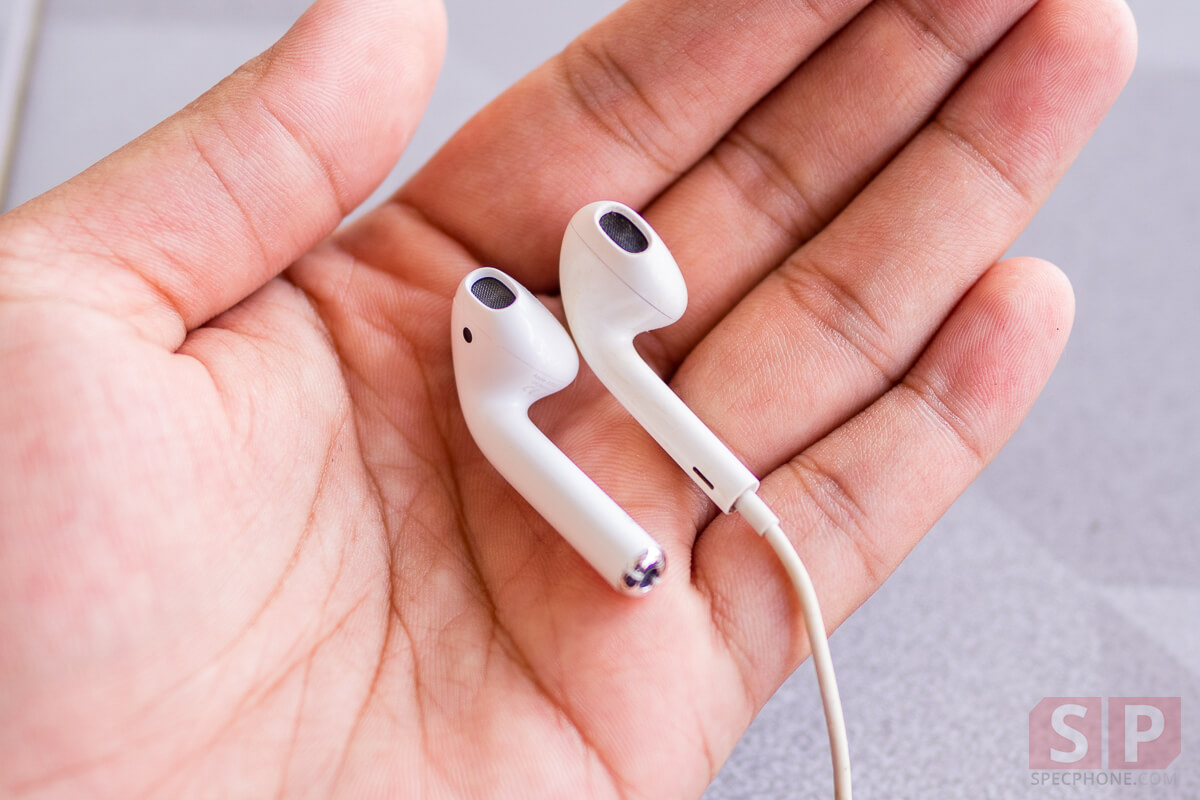 Review Apple AirPods 2 SpecPhone 17