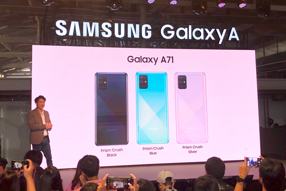 Hands on Samsung Galaxy A51 and Galaxy A71 SpecPhone 0026