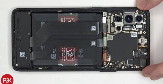 คลิปวิดีโอถอดแงะแกะเกา OnePlus 8T Cyberpunk 2077 Limited Edition