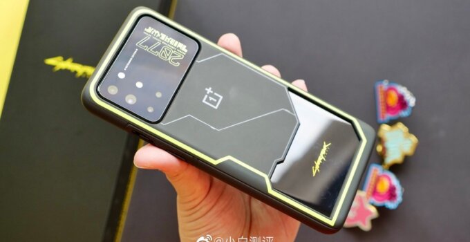 OnePlus 8T Cyberpunk 2077 Edition รุ่นพิเศเตรียมเปิดสั่งจองในจีน