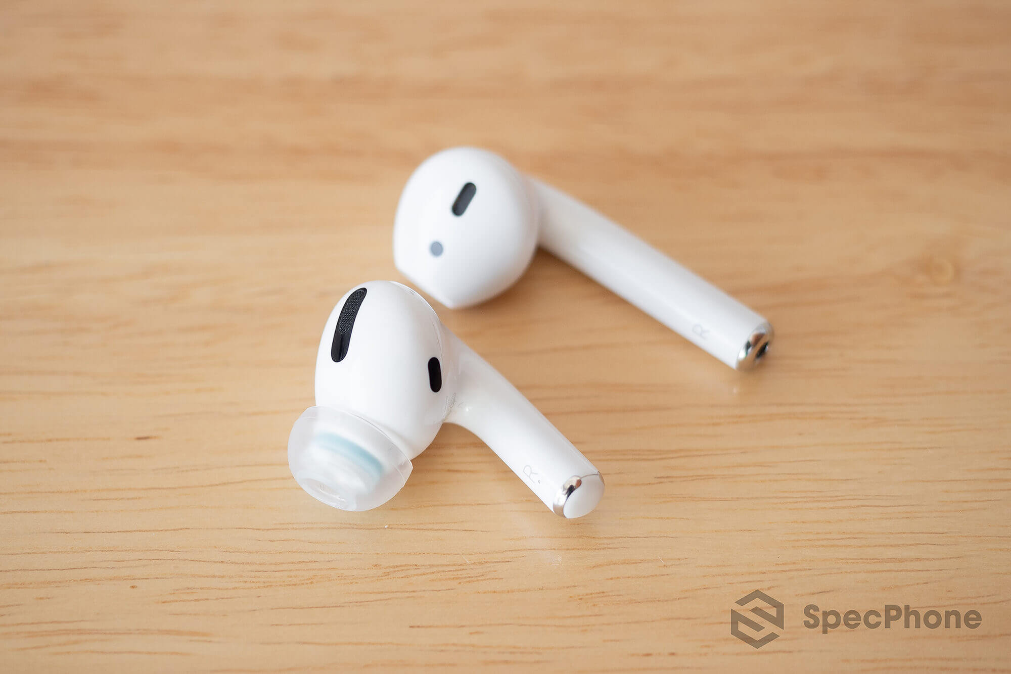 Review Apple AirPods Pro SpecPhone 27