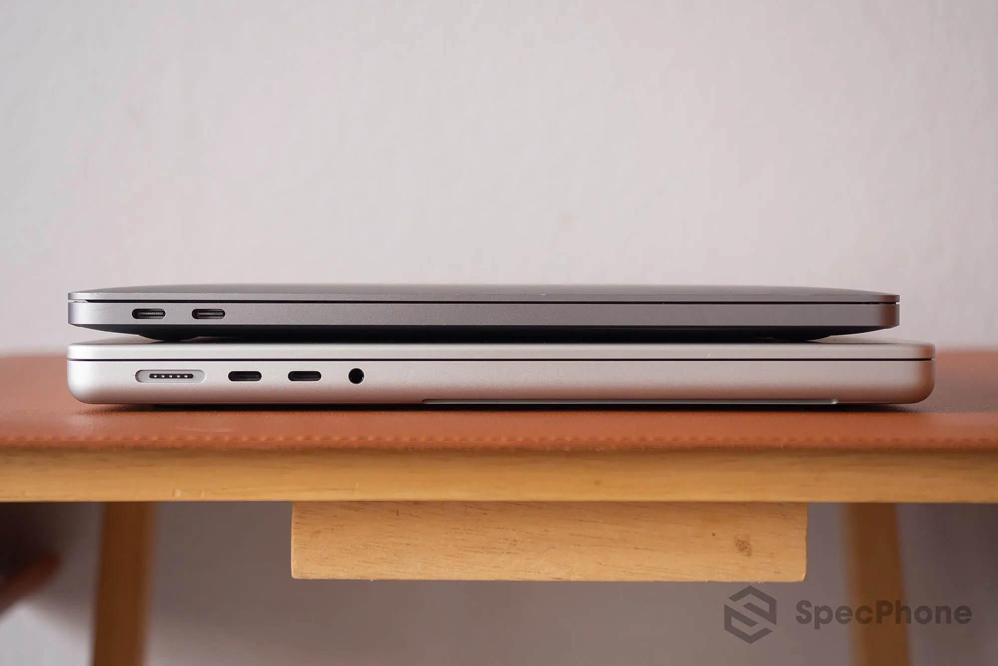 Review Apple MacBook Pro 14 M1 Pro SpecPhone 63
