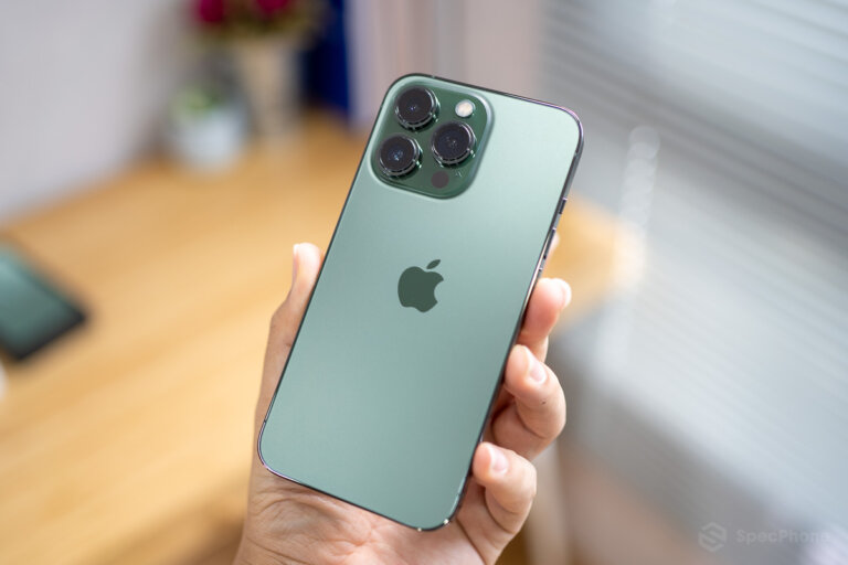 Review iPhone 13 Pro Alpine Green SpecPhone 0023