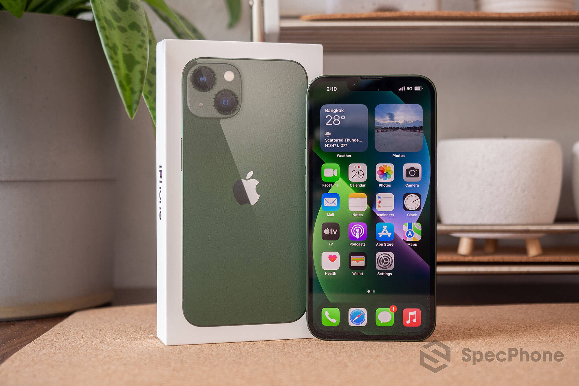 Review iPhone 13 Green SpecPhone 28
