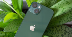 tReview iPhone 13 Green SpecPhone 38
