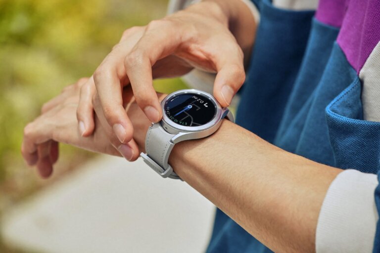Galaxy Z Flip5 x Watch 6 1