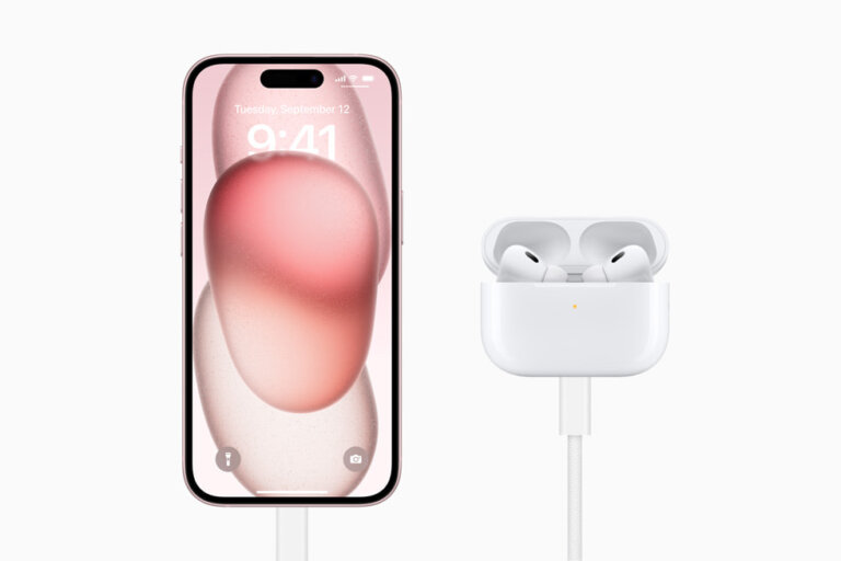Apple iPhone 15 lineup AirPods Pro 2nd generation USB C connection 230912 big.jpg.large