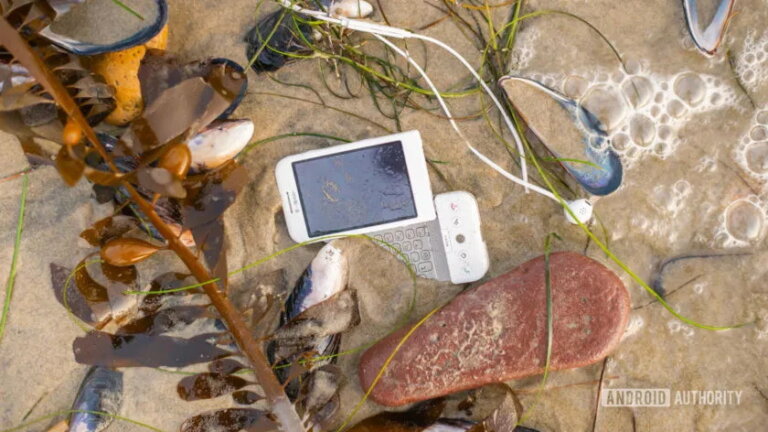 E Waste smartphone on beach1 840x472 1