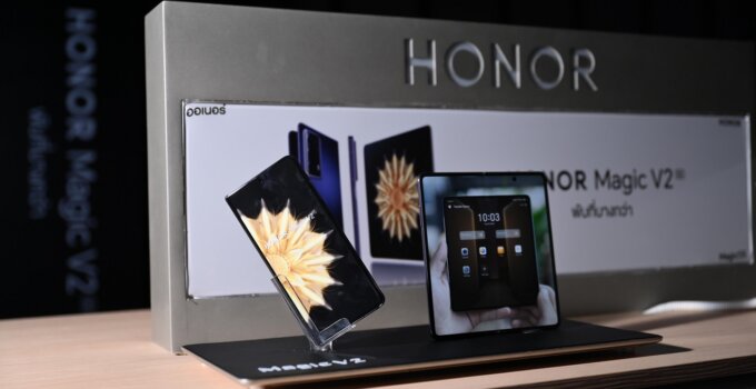 ‘HONOR Magic V2’ สมาร์ตโฟนจอพับระดับมาสเตอร์พีซ นำเสนอเทคโนโลยีแบตเตอรี่ยุคใหม่ บางที่สุด อึดที่สุด