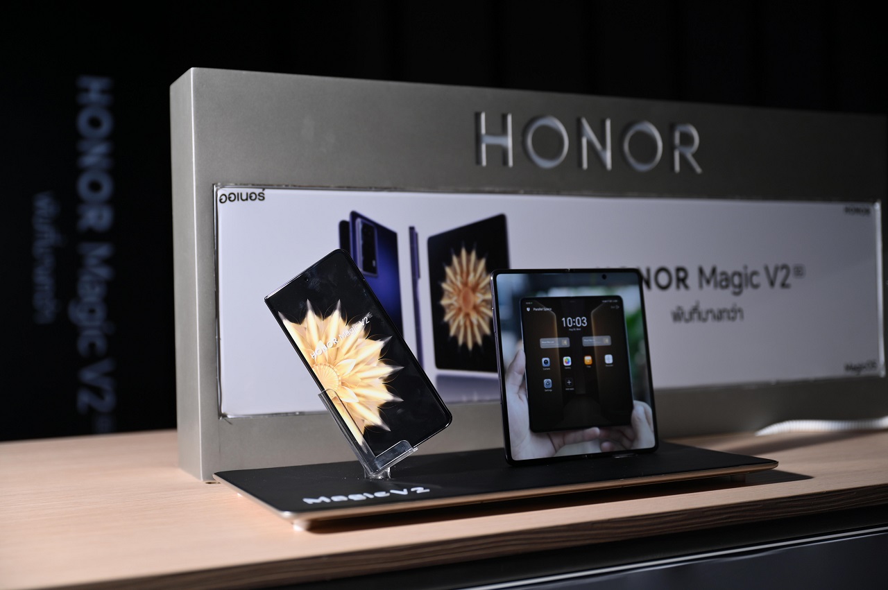 'HONOR Magic V2' สมาร์ตโฟนจอพับระดับมาสเตอร์พีซ นำเสนอเทคโนโลยีแบตเตอรี่ยุคใหม่ บางที่สุด อึดที่สุด