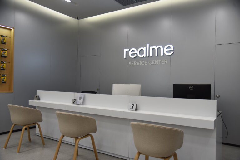 realme Experience Store 3.5 3