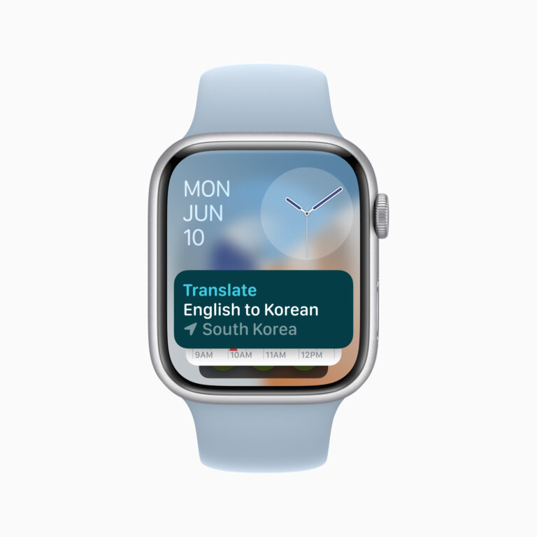 Apple WWDC24 watchOS 11 Smart Stack Translate app 240610