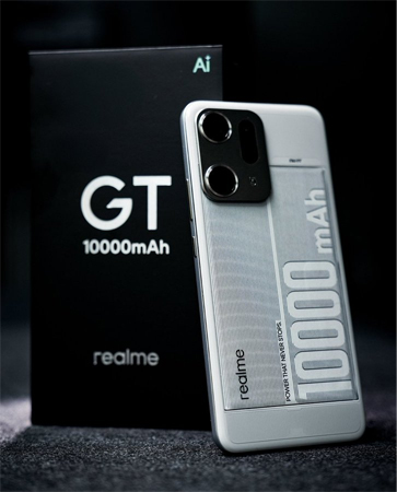 realme เตรียมเปิดตัวมือถือแบตเตอรี่ความจุกว่า 10,000mAh วันที่ 27 สิงหาคมนี้ 2