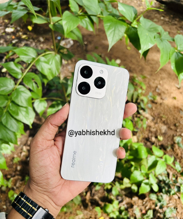 หลุดภาพ Realme 15T ตัวเครื่องจริงพร้อมแบตเตอรี่ขนาดใหญ่ 7000mAh และกล้อง 50MP 2