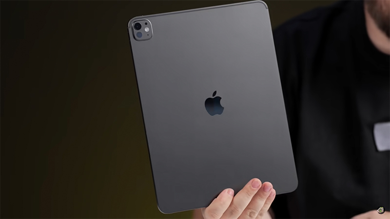 เผยวิดีโอแกะกล่องรีวิว iPad Pro M5 ก่อนเปิดตัวจริง