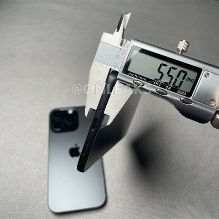 หลุดเครื่องดัมมี่ Galaxy S26 Edge เผยดีไซน์สุดบาง 5.5 มม. 2025 