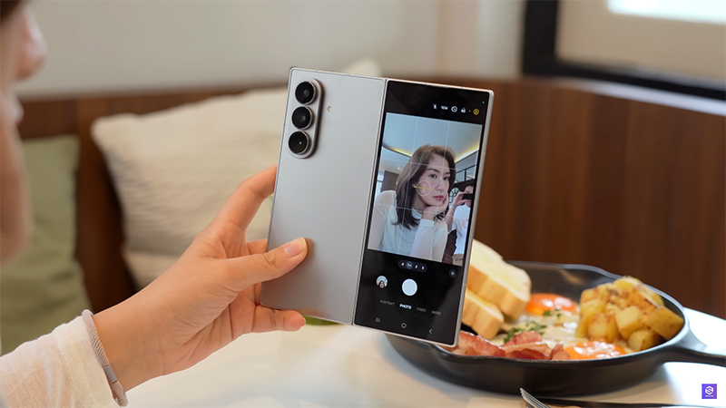 Samsung Galaxy Z Fold 8 เตรียมอัปเกรดกล้องใหม่ปีหน้าทั้ง Telephoto และ Ultrawide ให้เทพกว่าเดิม 