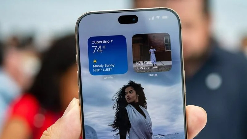 iPhone 18 Pro กล้องหน้า Dynamic Island หน้าจอ สเปค เปิดตัววันไหน ราคา 2026 