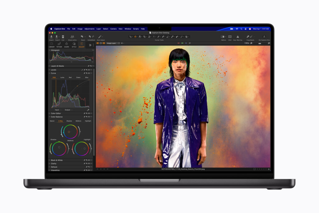 Apple เปิดตัว MacBook Pro พร้อมชิป M5 Pro และ M5 Max แบบใหม่หมด ซึ่งมาพร้อมประสิทธิภาพระดับโปรสุดล้ำและ AI ที่เหนือชั้นไปอีกขั้นบนอุปกรณ์