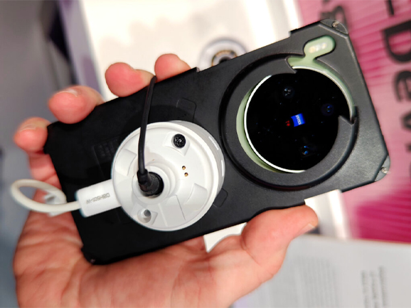 vivo X300 Max มาจัดแสดงในงาน MWC 2026 สเปค เปิดตัว ราคา 