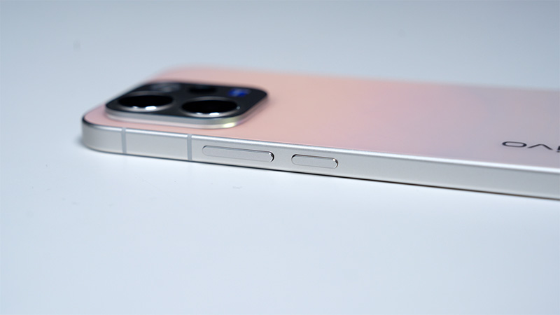 รีวิว vivo V70 กล้อง ZEISS 50MP ถ่ายพอร์ตเทรตระดับโปร พร้อมแบตสุดอึด 6500mAh ในราคาเริ่มต้น 15,999 บาท