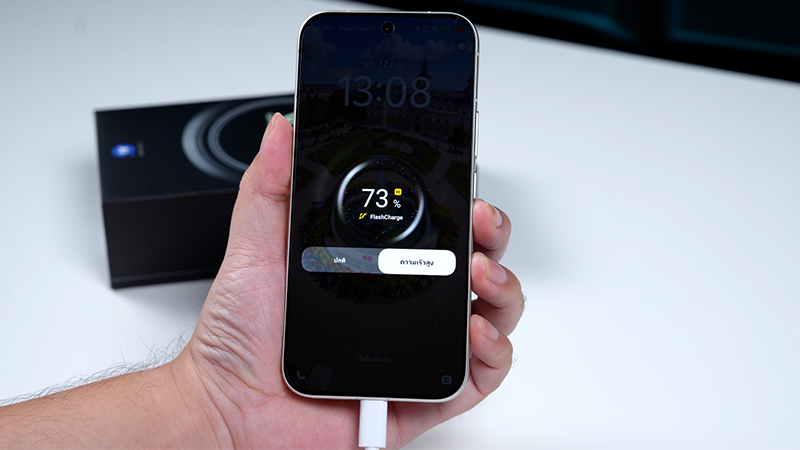 รีวิว vivo V70 กล้อง ZEISS 50MP ถ่ายพอร์ตเทรตระดับโปร พร้อมแบตสุดอึด 6500mAh ในราคาเริ่มต้น 15,999 บาท 