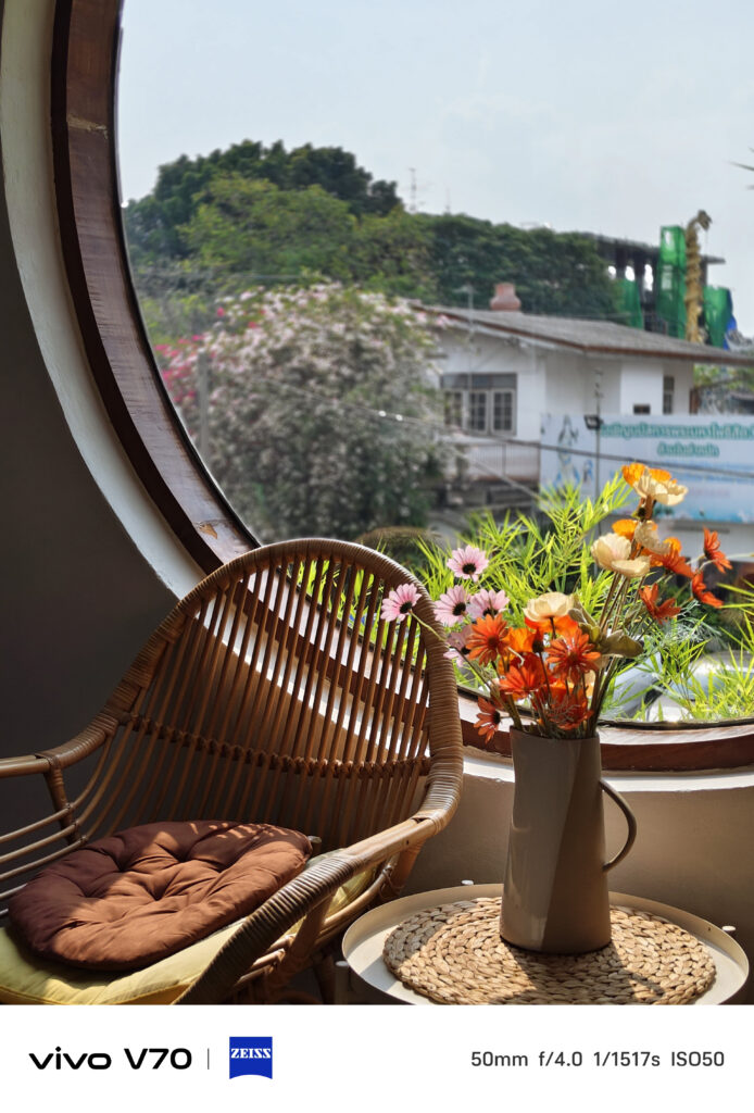 รีวิว vivo V70 กล้อง ZEISS 50MP ถ่ายพอร์ตเทรตระดับโปร พร้อมแบตสุดอึด 6500mAh ในราคาเริ่มต้น 15,999 บาท 