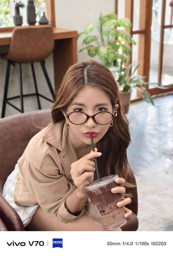 รีวิว vivo V70 กล้อง ZEISS 50MP ถ่ายพอร์ตเทรตระดับโปร พร้อมแบตสุดอึด 6500mAh ในราคาเริ่มต้น 15,999 บาท 