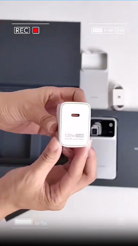 HONOR Robot Phone ยืนยันเปิดตัว 12 ส.ค. นี้ พร้อมหลุดคลิปแกะกล่องเผยกล้อง Gimbal แขนกลสุดล้ำ