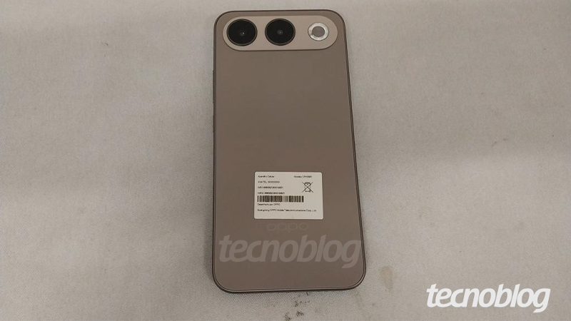 OPPO A7 Pro ผ่านการรับรองทั้งไทยและบราซิล มาพร้อมแบต 8,000 mAh ดีไซน์กล้องหลังแคปซูลแนวนอน