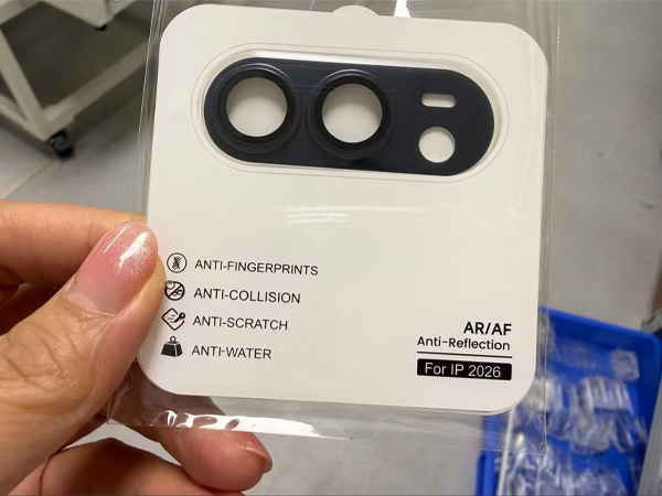 iPhone Ultra มือถือจอพับจาก Apple เตรียมเปิดตัวด้วยสีเงิน และสีน้ำเงินเข้ม